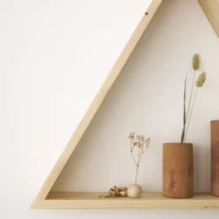 Etagère Triangulaire En Bois D'épicéa Massif De Couleur Beige 40 Cm 11 Etagère Triangulaire En Bois D'épicéa Massif De Couleur Beige 40 Cm -Pas Cher Mobiliora Magasin etagere 22183359