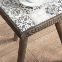 Table D'appoint Carrée Götene Trépied 45 X 32 X 32 Cm Effet Bois Foncé / à Motifs [en.casa] -Pas Cher Mobiliora Magasin table basse 9450255